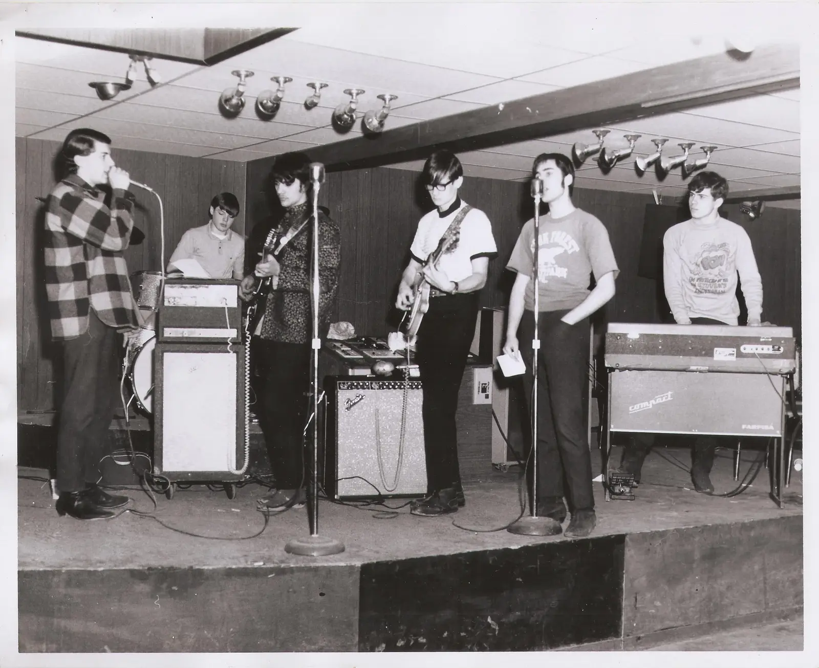 The band at the Cage